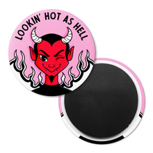 Laden Sie das Bild in den Galerie-Viewer, "Lookin' Hot as Hell" Teufel | Dekorativer Magnet