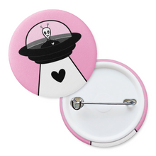 Laden Sie das Bild in den Galerie-Viewer, "Heart Invader" Valentinstag Alien | Anstecker